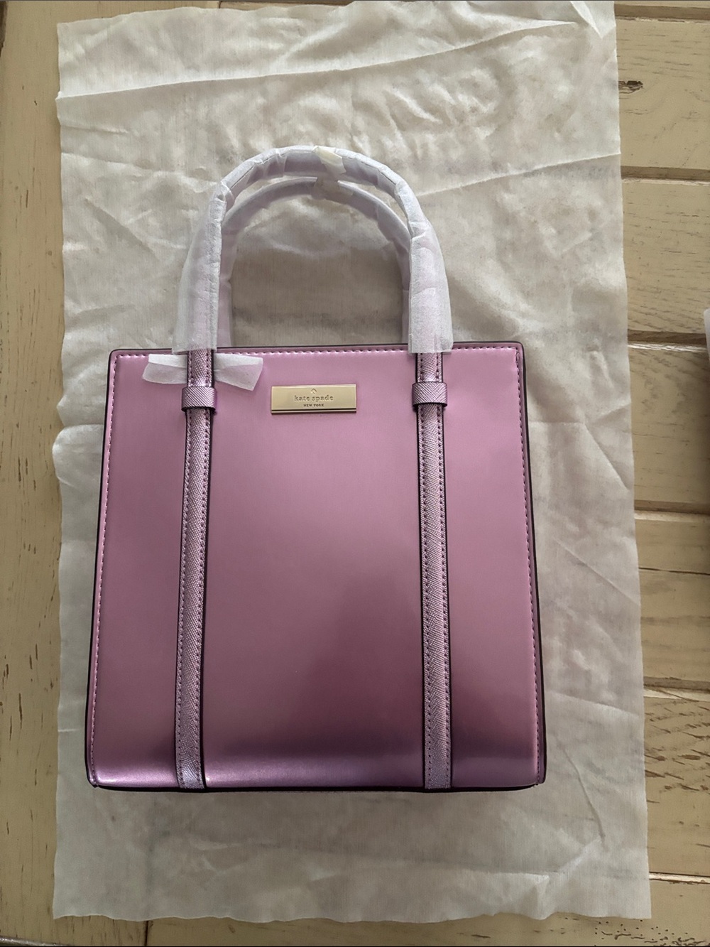 Kate Spade Mini Tote Kenzie - Picture 2 of 11